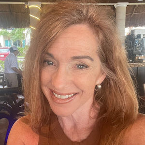 Meet your Posher, Teresa